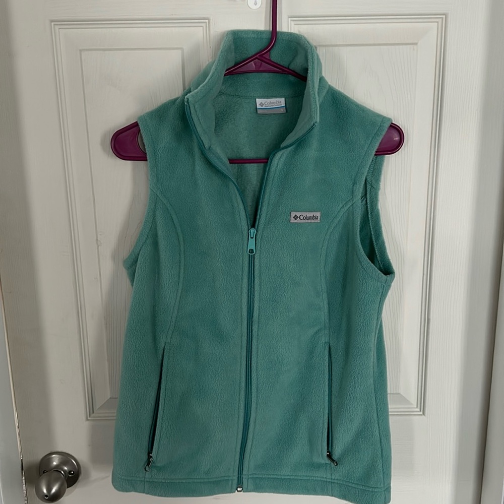 Women’s Columbia teal vest size small